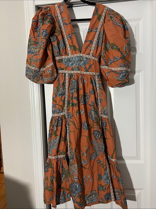 Love The Label Dresses & Skirts - Puff-Sleeve Floral Midi Dress in Rust